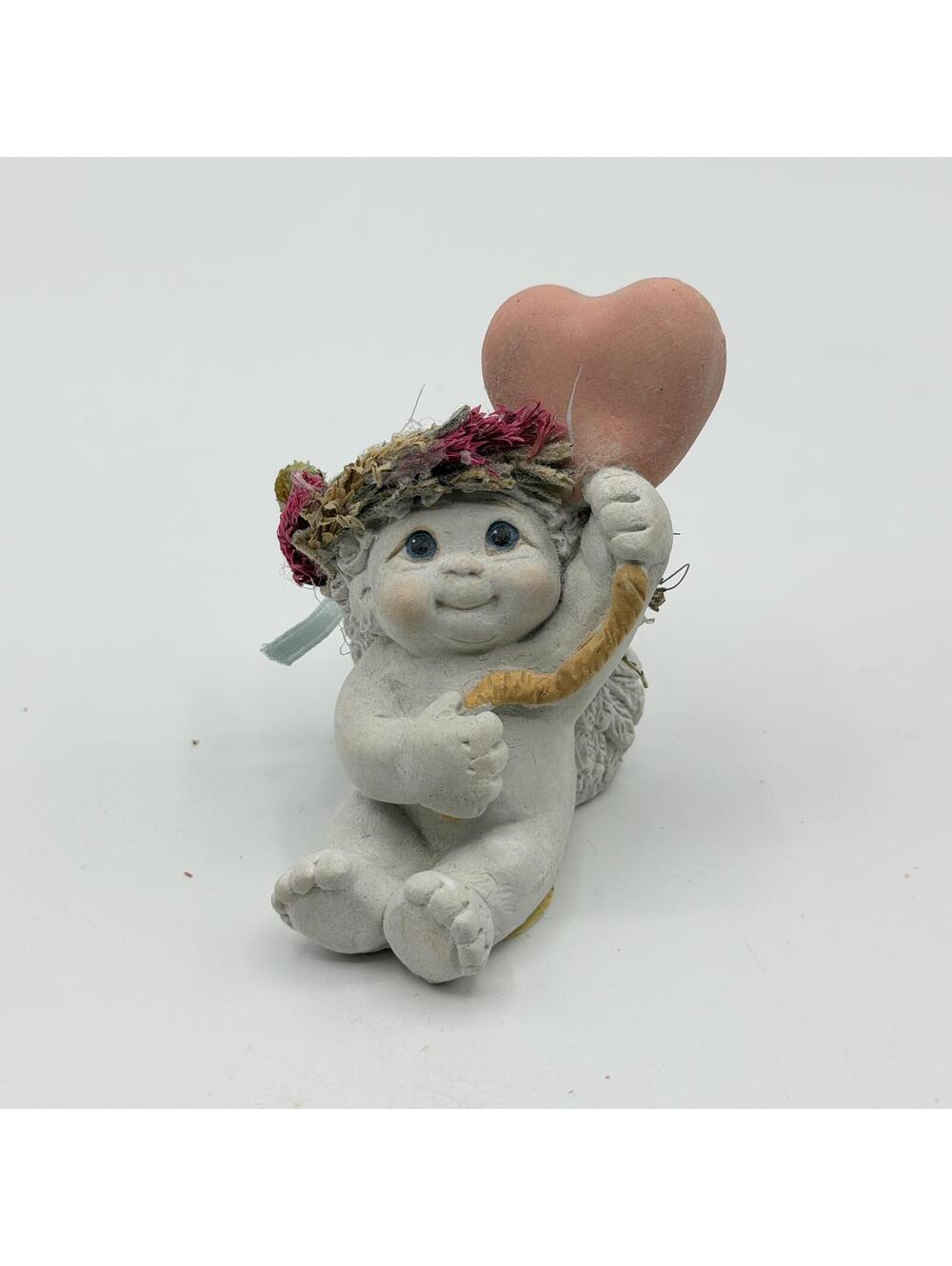 Dreamsicles Collectables By Kristin 1997 Figurine Heart On A String 10261